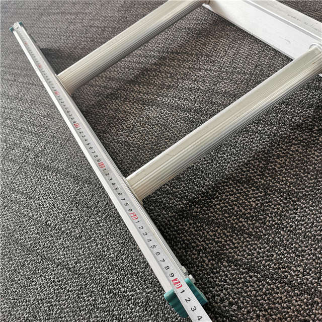 บันไดอลูแสดง 01