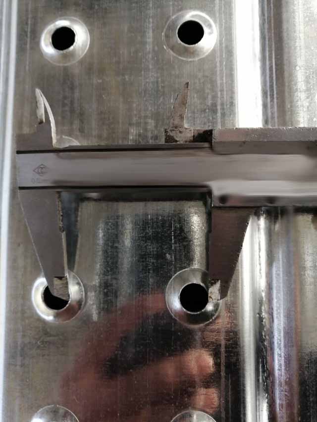 แผ่นโลหะ 14