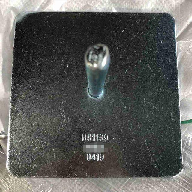 แผ่นฐานแสดง 05