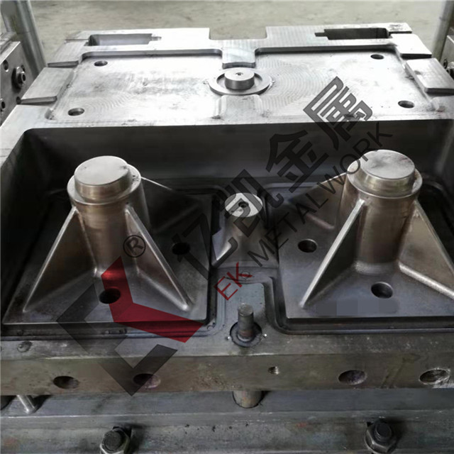 แผ่นฐาน 03