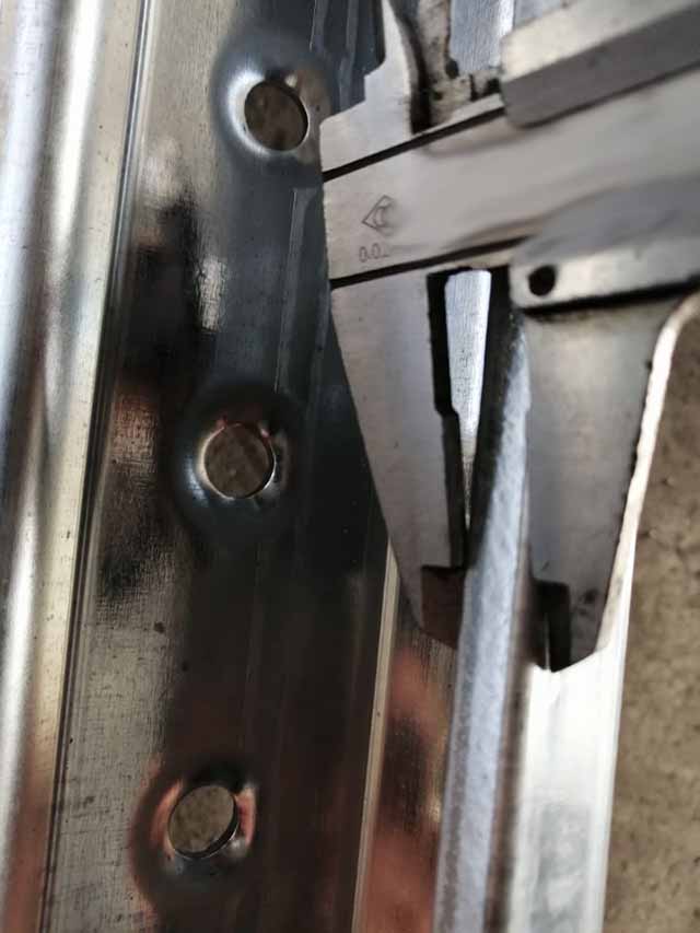 แผ่นโลหะ 12