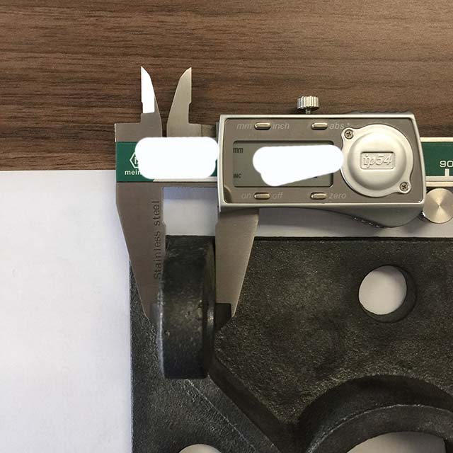 แผ่นฐานหล่อ 08