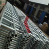 คานบันไดเหล็กคานสีดำชุบสังกะสีภายนอกนั่งร้าน
