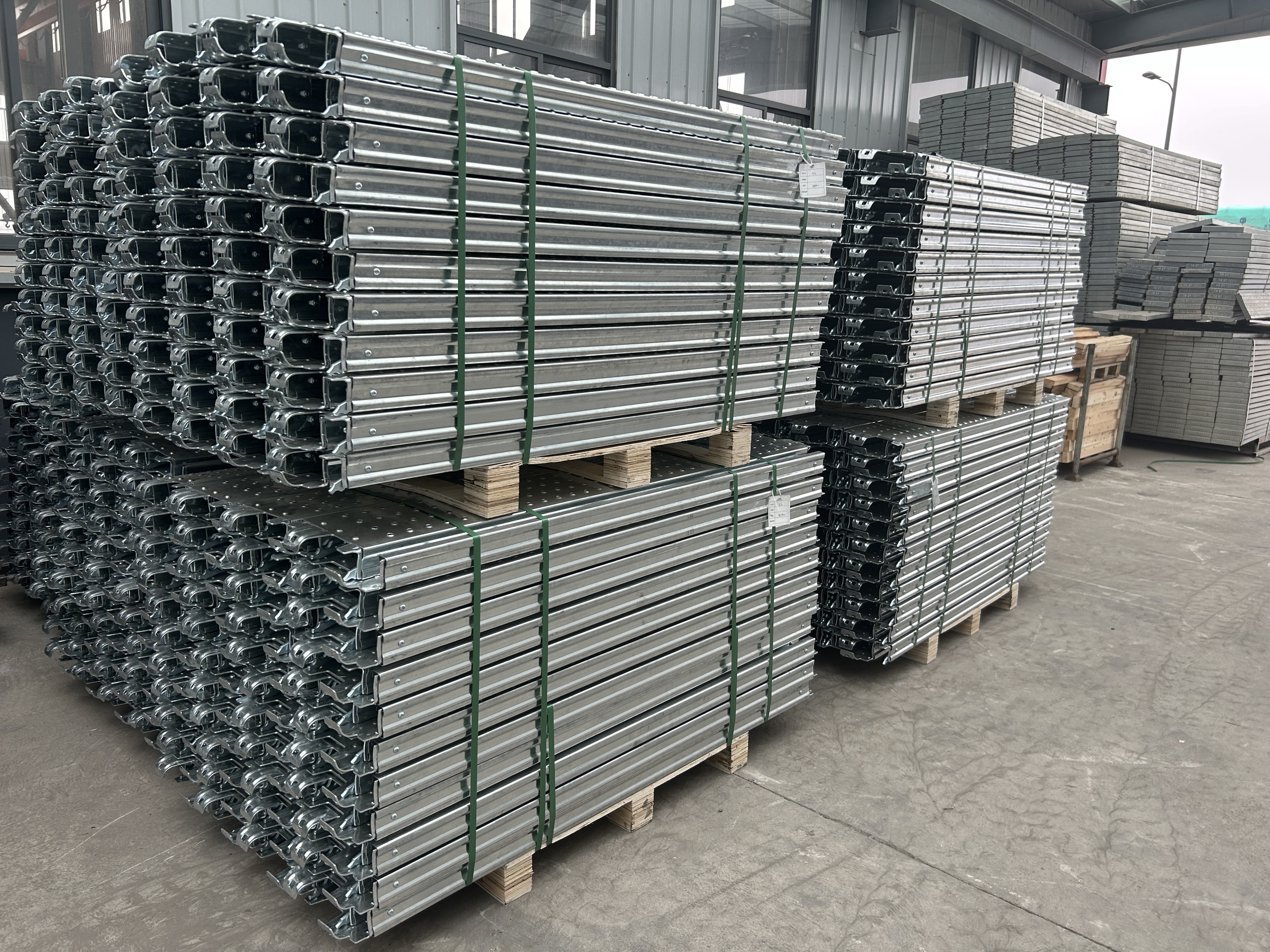 ไม้กระดานนั่งร้าน