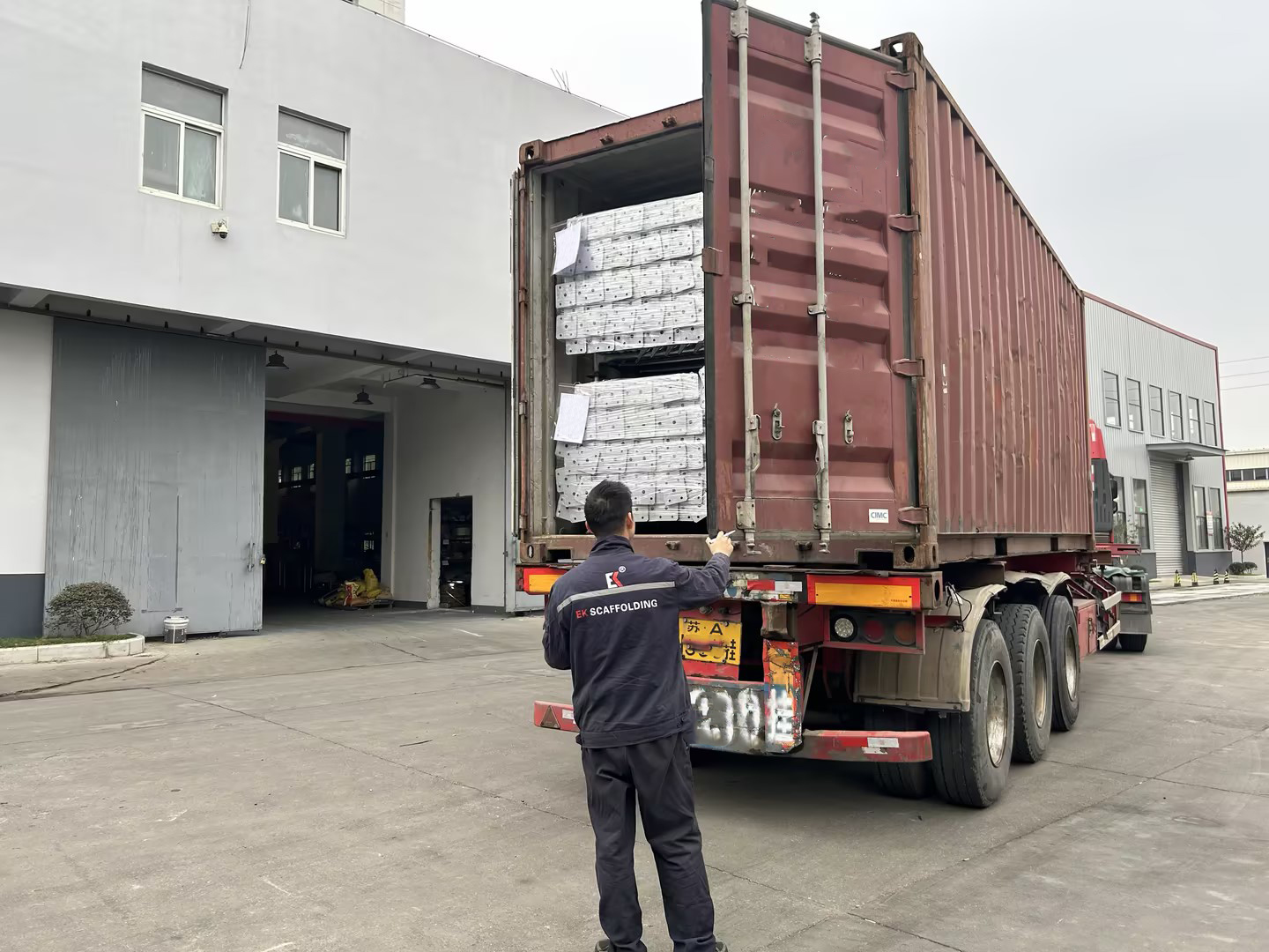 การจัดส่งแจ็คฐาน