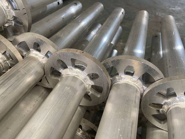 มาตรฐานการนั่งร้านอลูมิเนียม