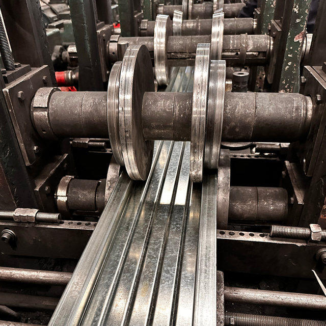 ไม้กระดานปิด