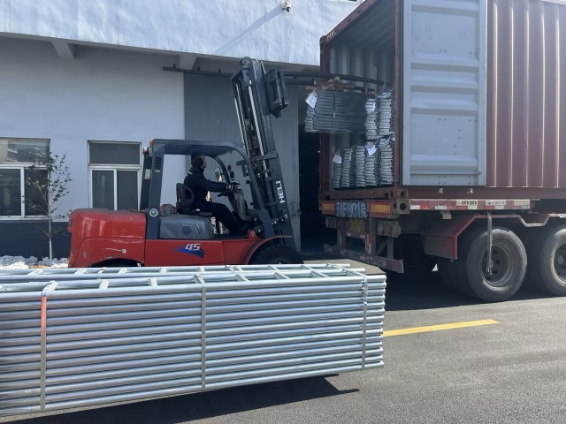 คานบันไดเหล็ก 