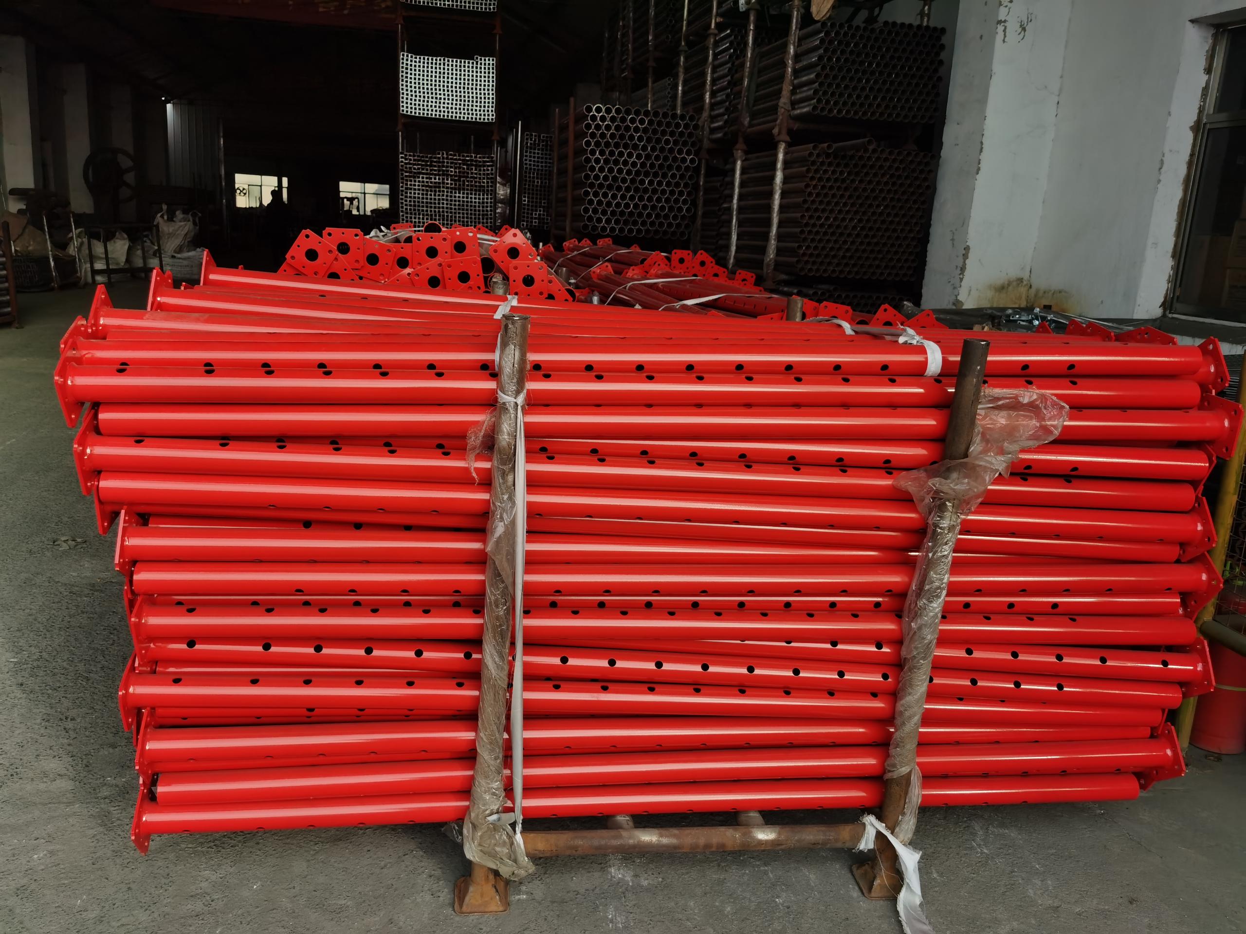 อุปกรณ์ประกอบฉากเหล็กหนัก