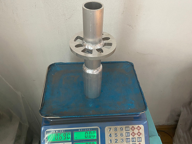 ปลอกคอนั่งร้าน