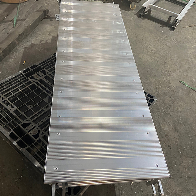 ระบบนั่งร้านอลูมิเนียมริงล็อคแพลตฟอร์มมาตรฐาน 1.8 ม.