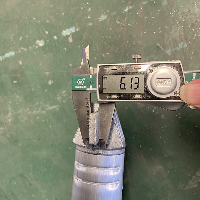 อลูมิ เนียมบัญชีแยกประเภท 