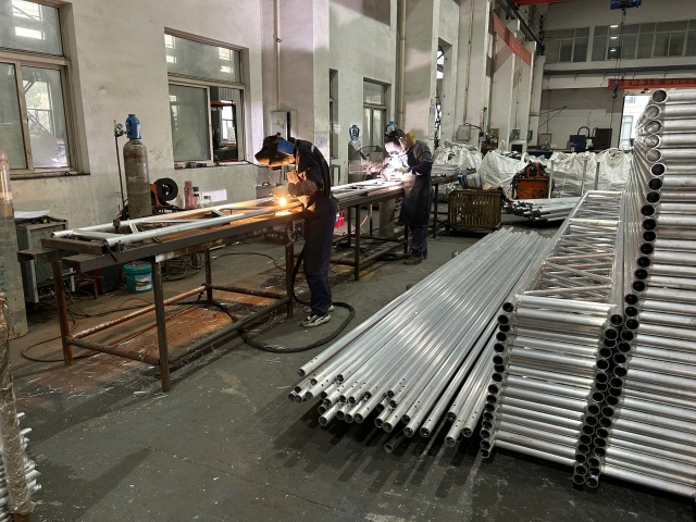 คานอัลลอย คาน 