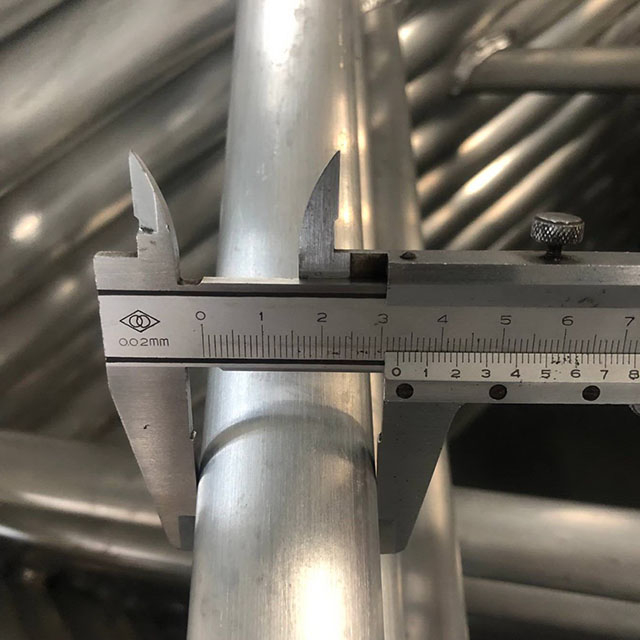 การสร้างวัสดุนั่งร้านอลูมิเนียมลำแสงตรง