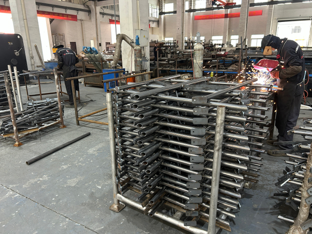 รูปแบบขาตั้ง