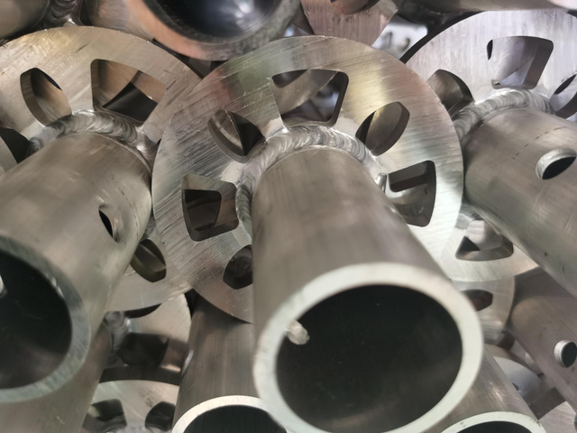 มาตรฐานการนั่งร้านอลูมิเนียม