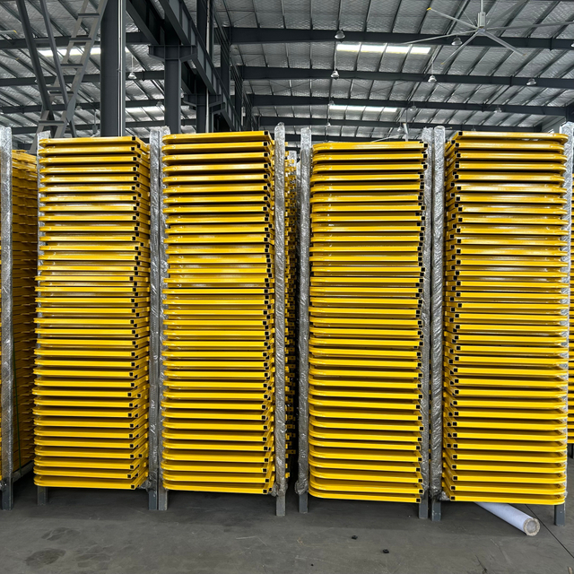 ประตูนั่งร้าน