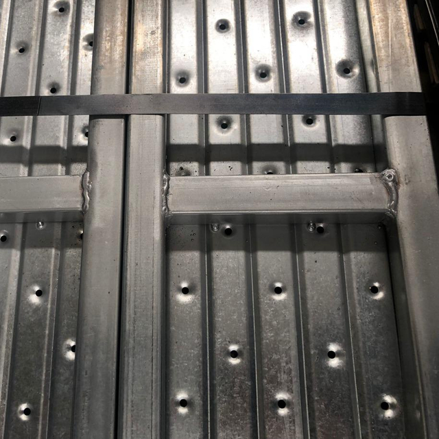 BS1139 บอร์ดเดินนั่งร้านเหล็กปิด