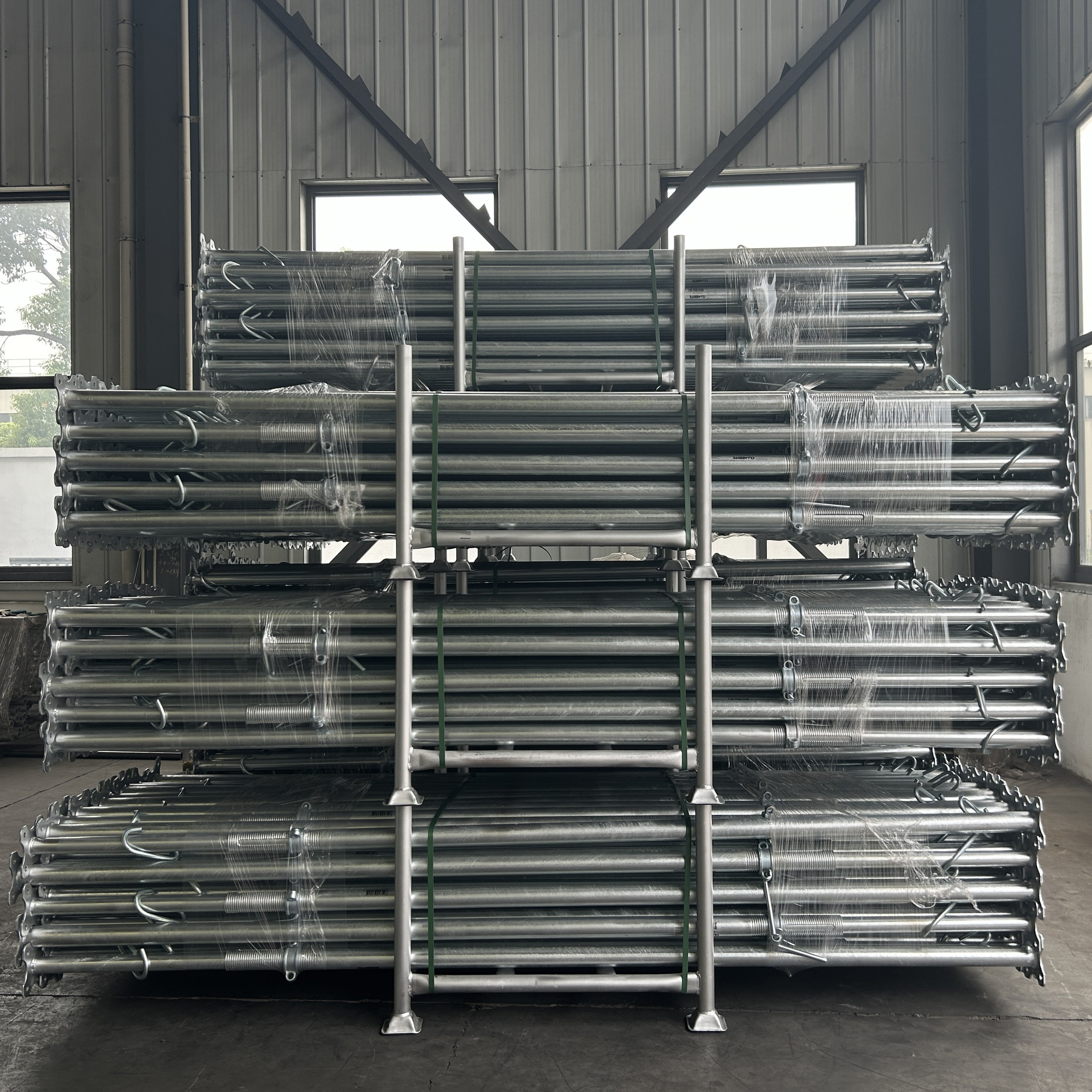 อุปกรณ์ประกอบฉากนั่งร้าน