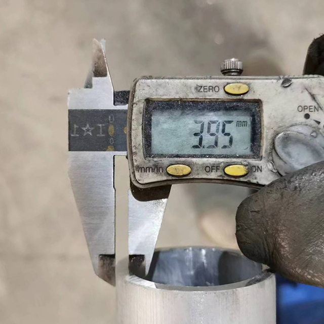 คานตาข่ายอลูมิเนียม