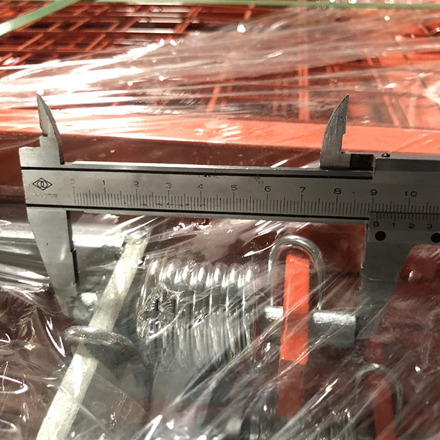 บันไดประตูนั่งร้านสปริง