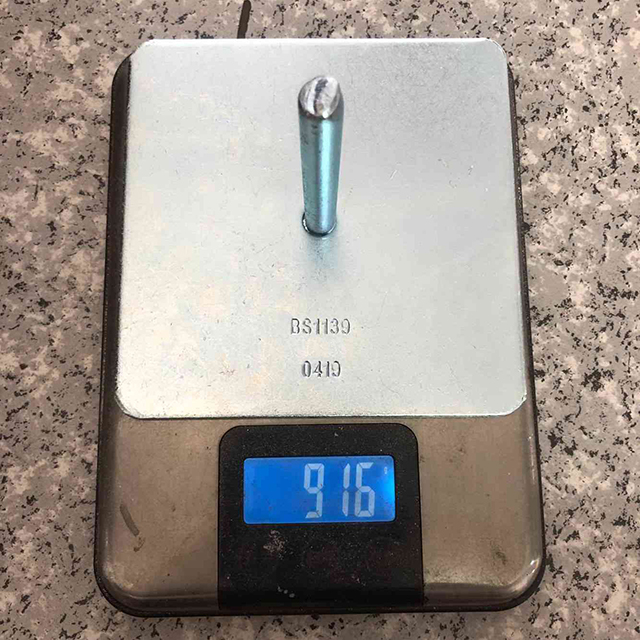 เหล็ก แผ่นฐาน 