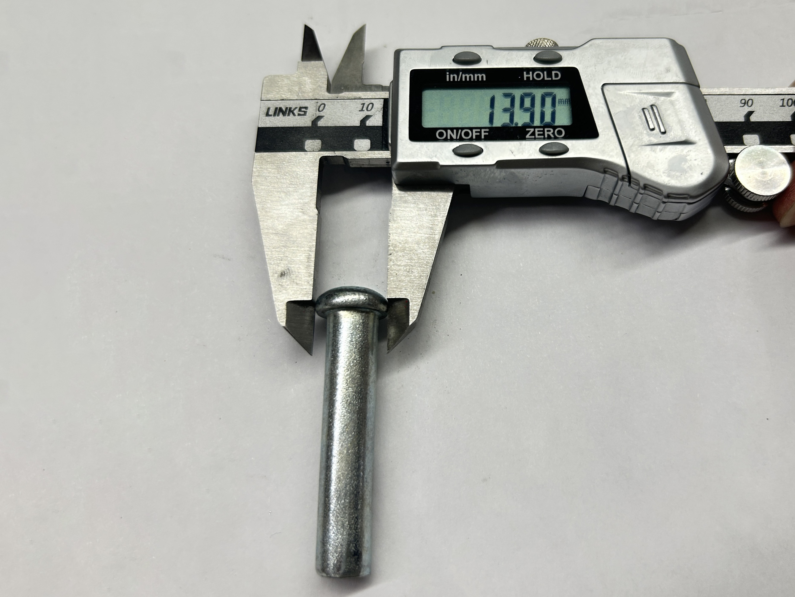 ขนาดหมุดย้ำนั่งร้าน Coupler ขนาด 