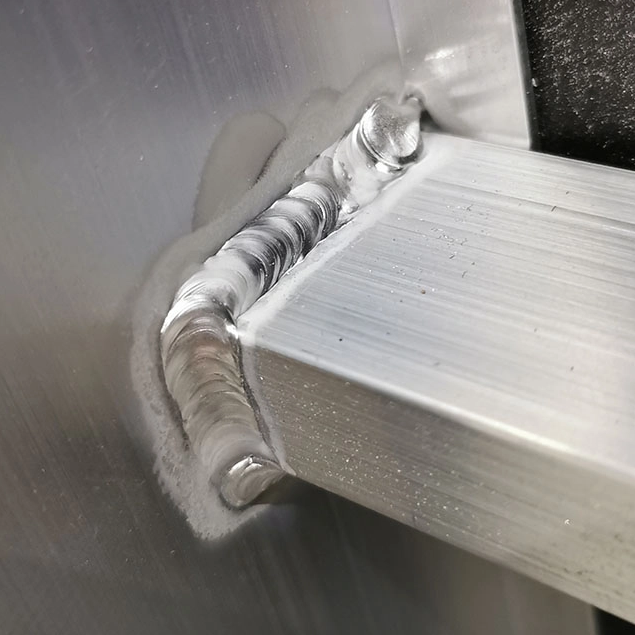 มิเนียม ไม้กระดานนั่งร้าน 