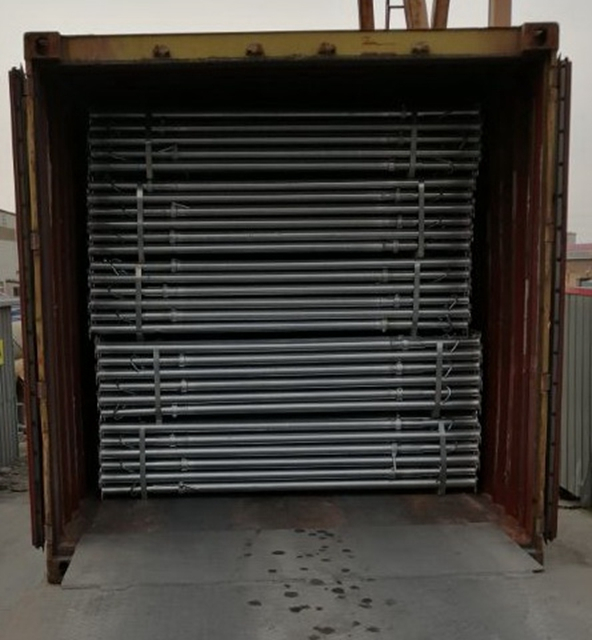 เสาเหล็กนั่งร้านแบบชุบสังกะสีแบบเบาสำหรับการก่อสร้าง