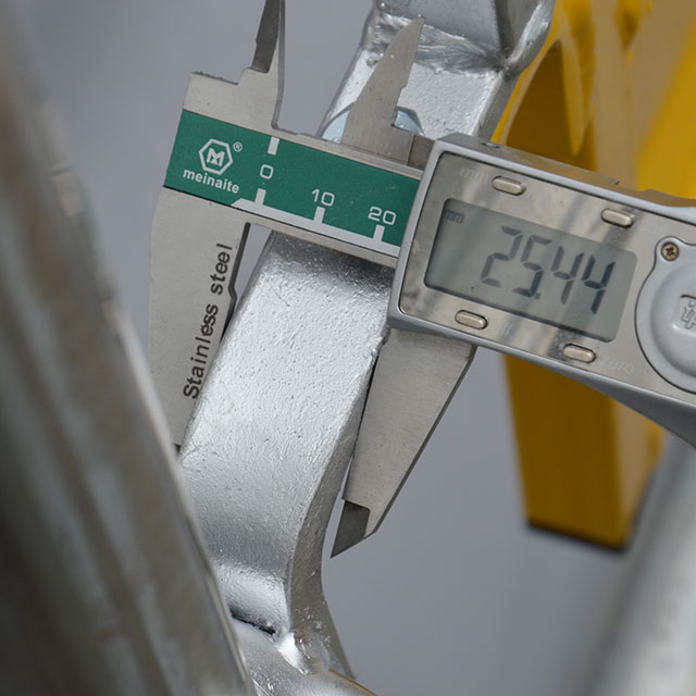 ประตูนั่งร้าน