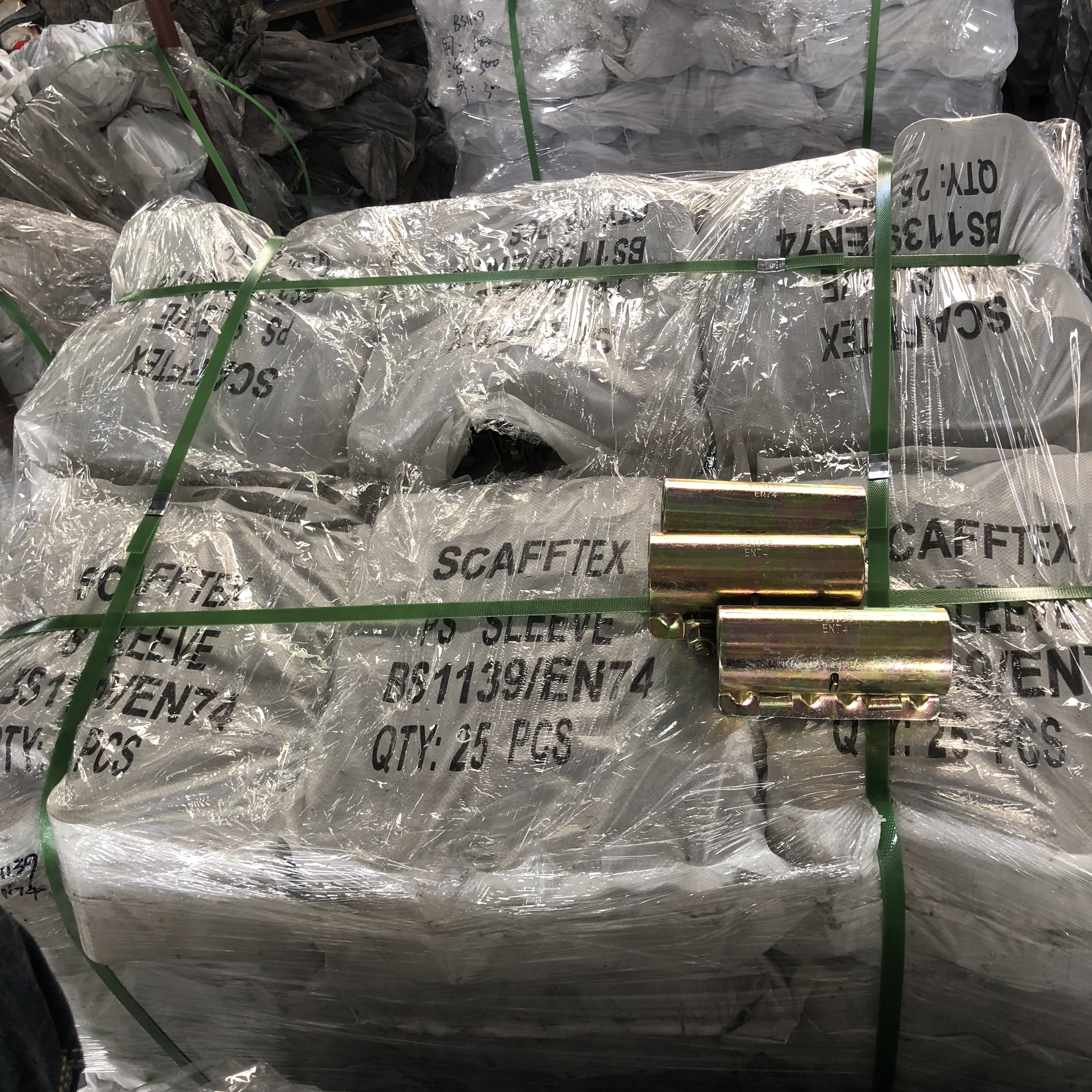 กดแขนเสื้อ