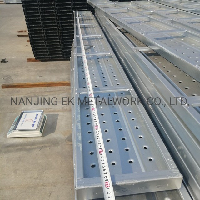 Scaffolding-Galvanized-Steel-Walking-Board-Steel-Plank-Catwalk-Board-Board-for-Building (3)