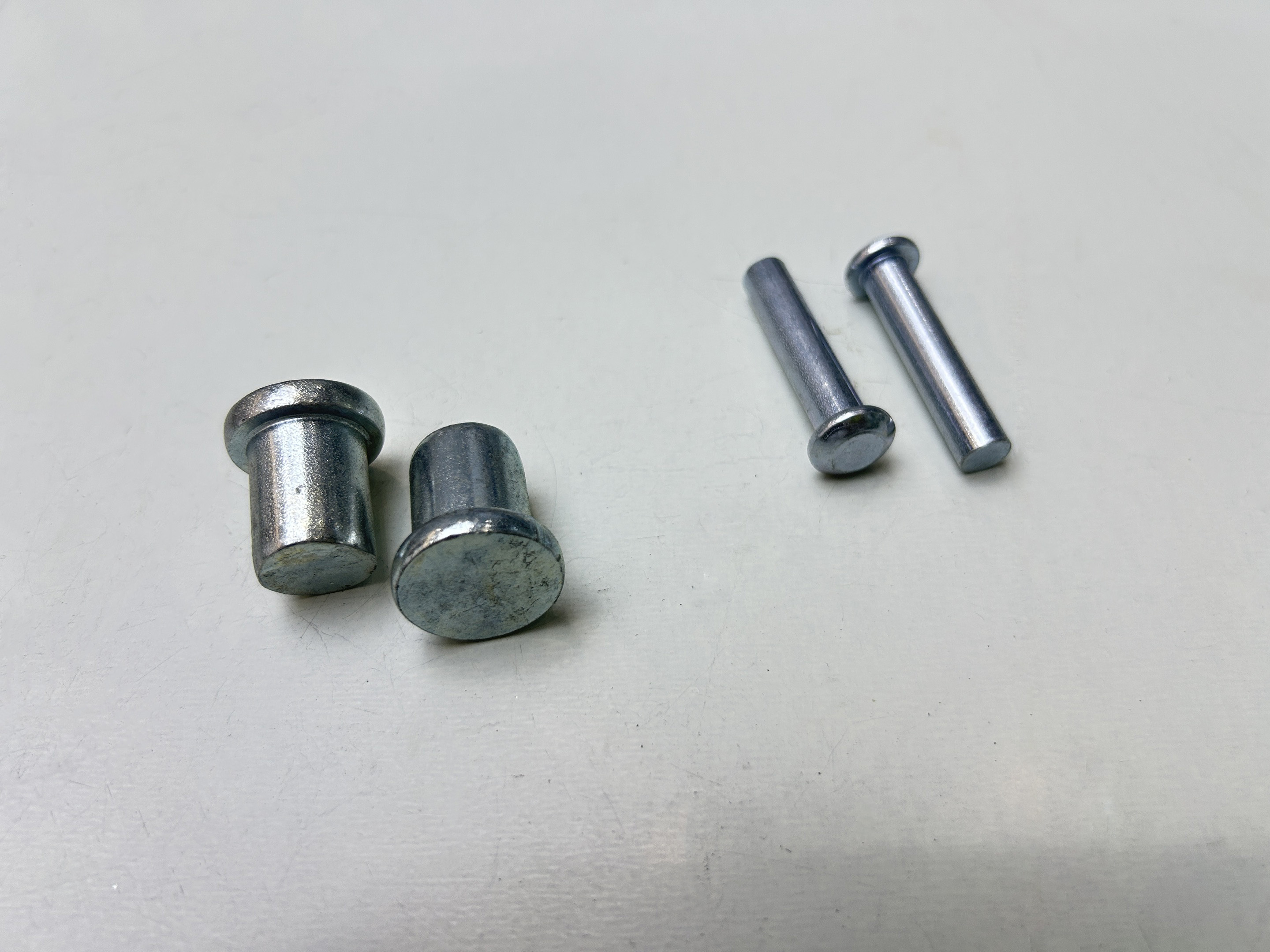 หมุดย้ำนั่งร้าน