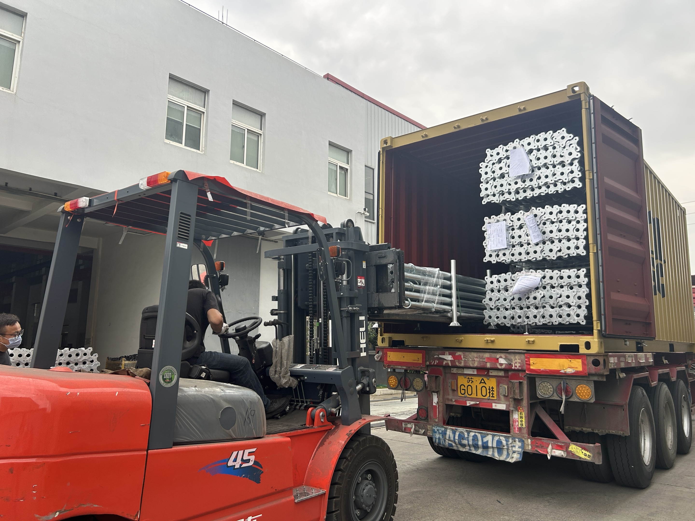 นั่งร้านprops 