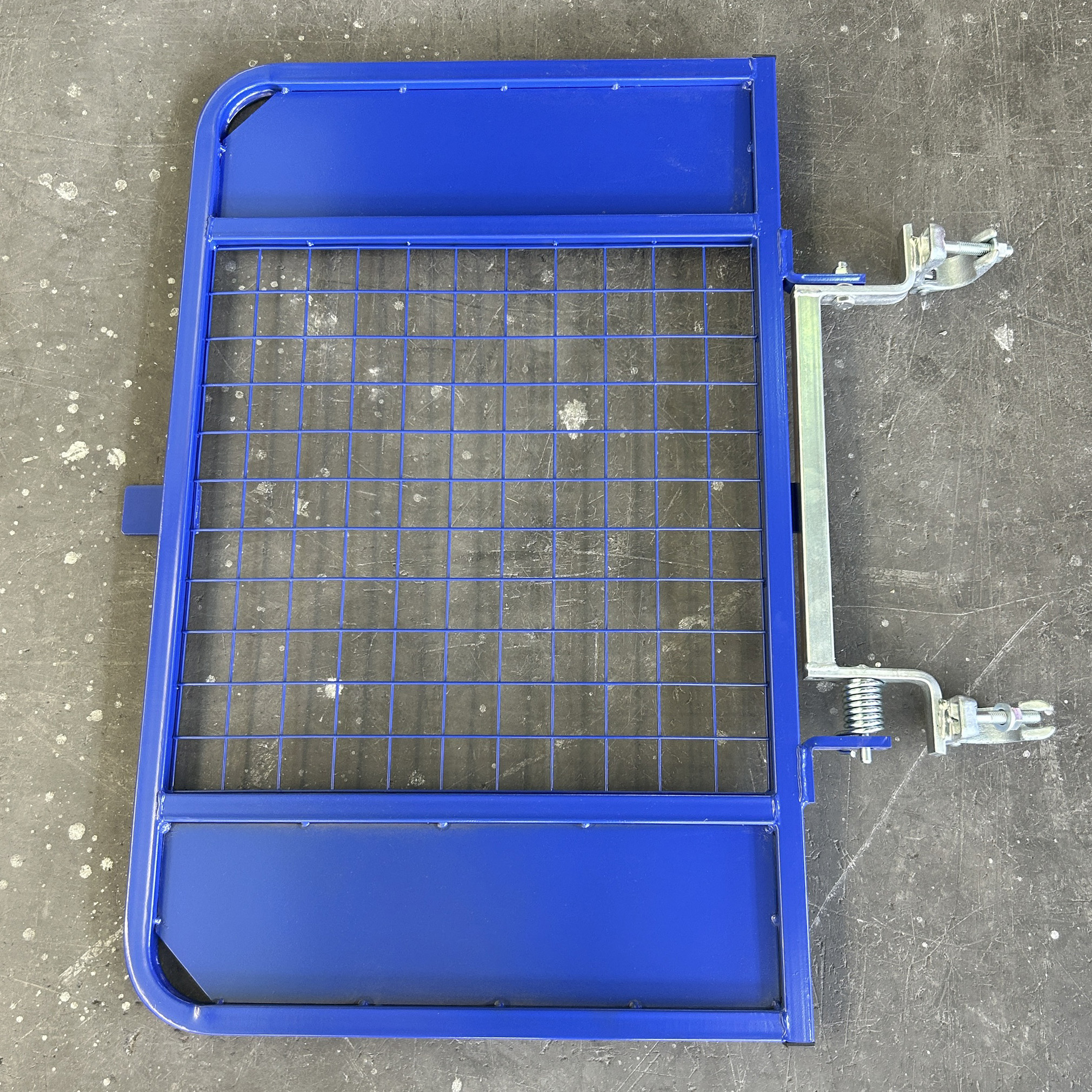 ประตูทางเข้าบันไดนั่งร้านแบบพลิกกลับได้