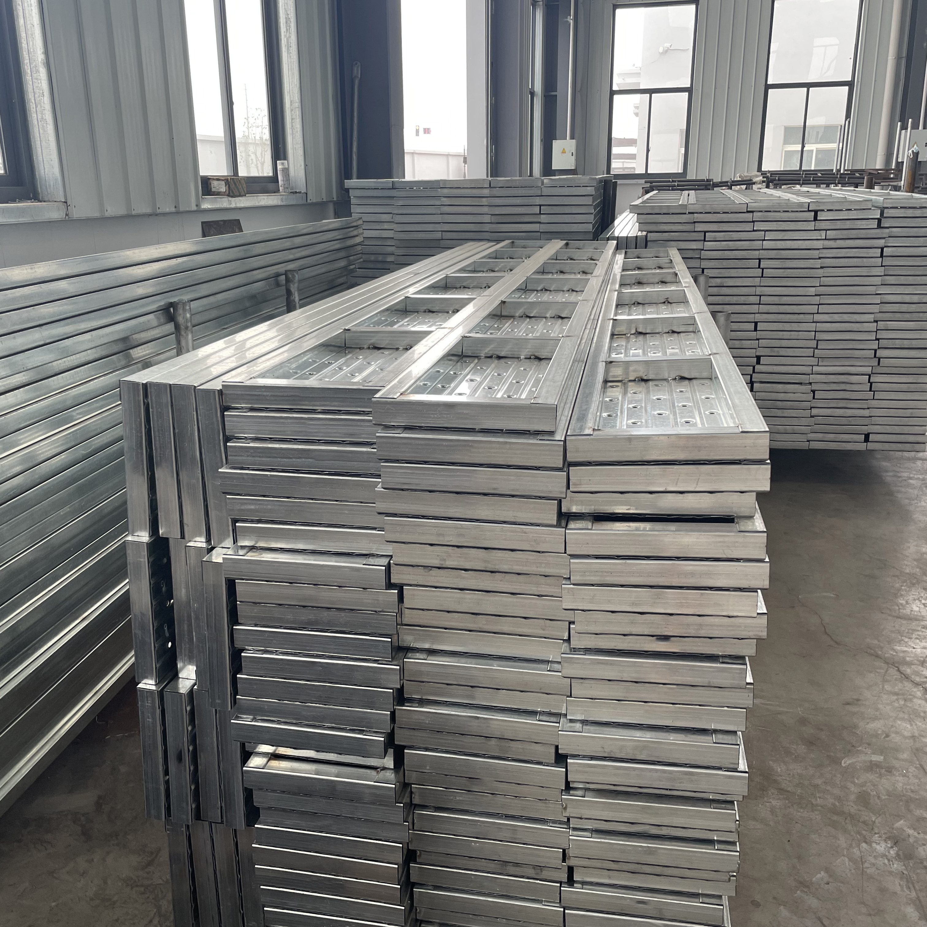 กระดานปิดไม้ 