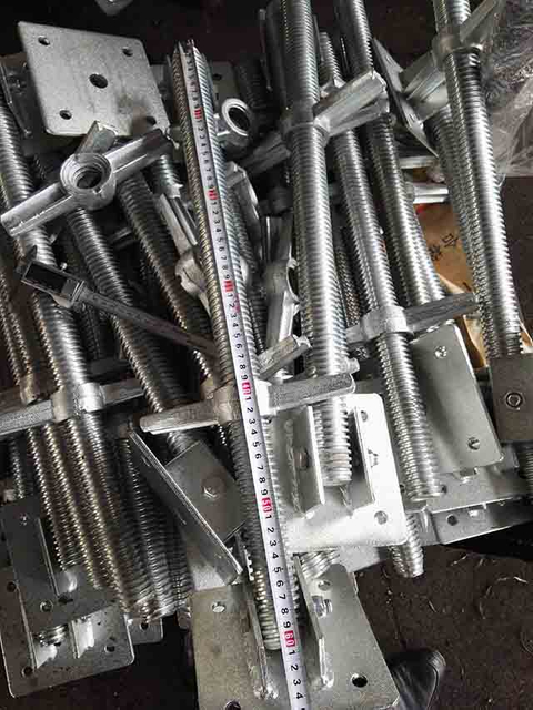 แจ็คฐานสกรูนั่งร้าน