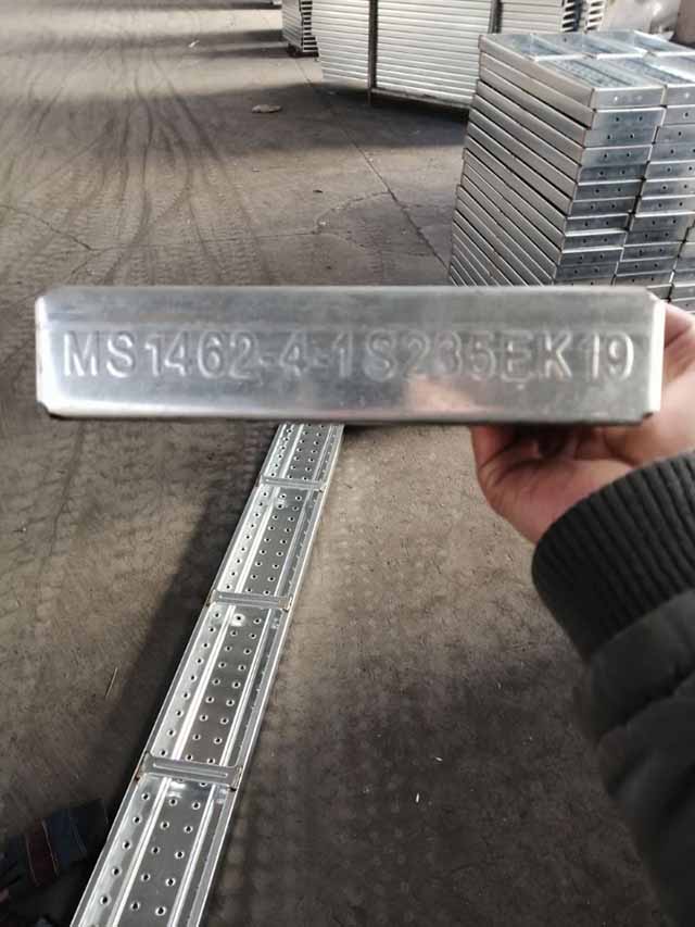 แผ่นโลหะ 10