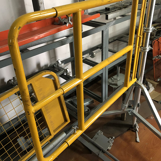 ประตูนั่งร้าน 