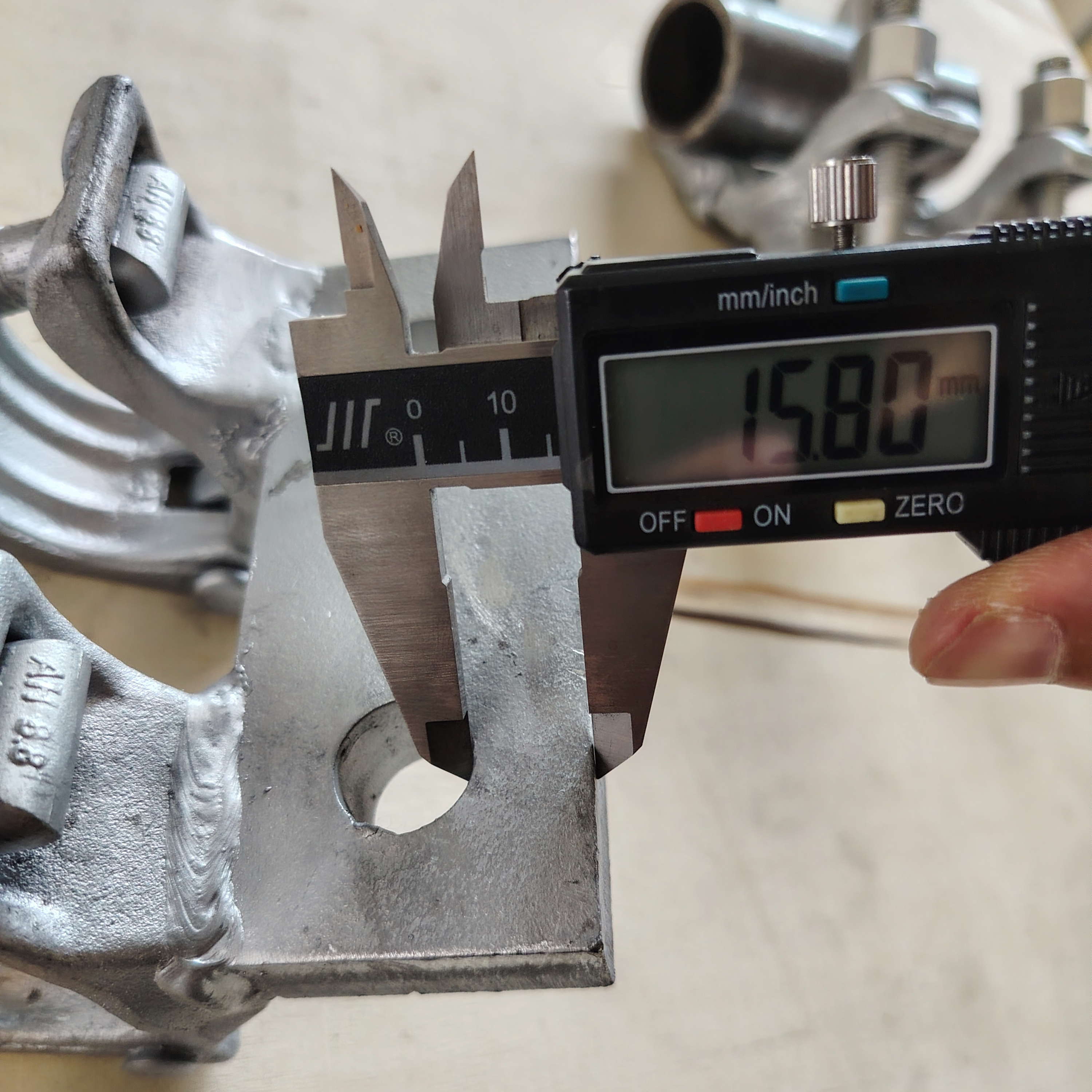 ฐาน Bespoke แคลมป์นั่งร้านรูปพิเศษ 