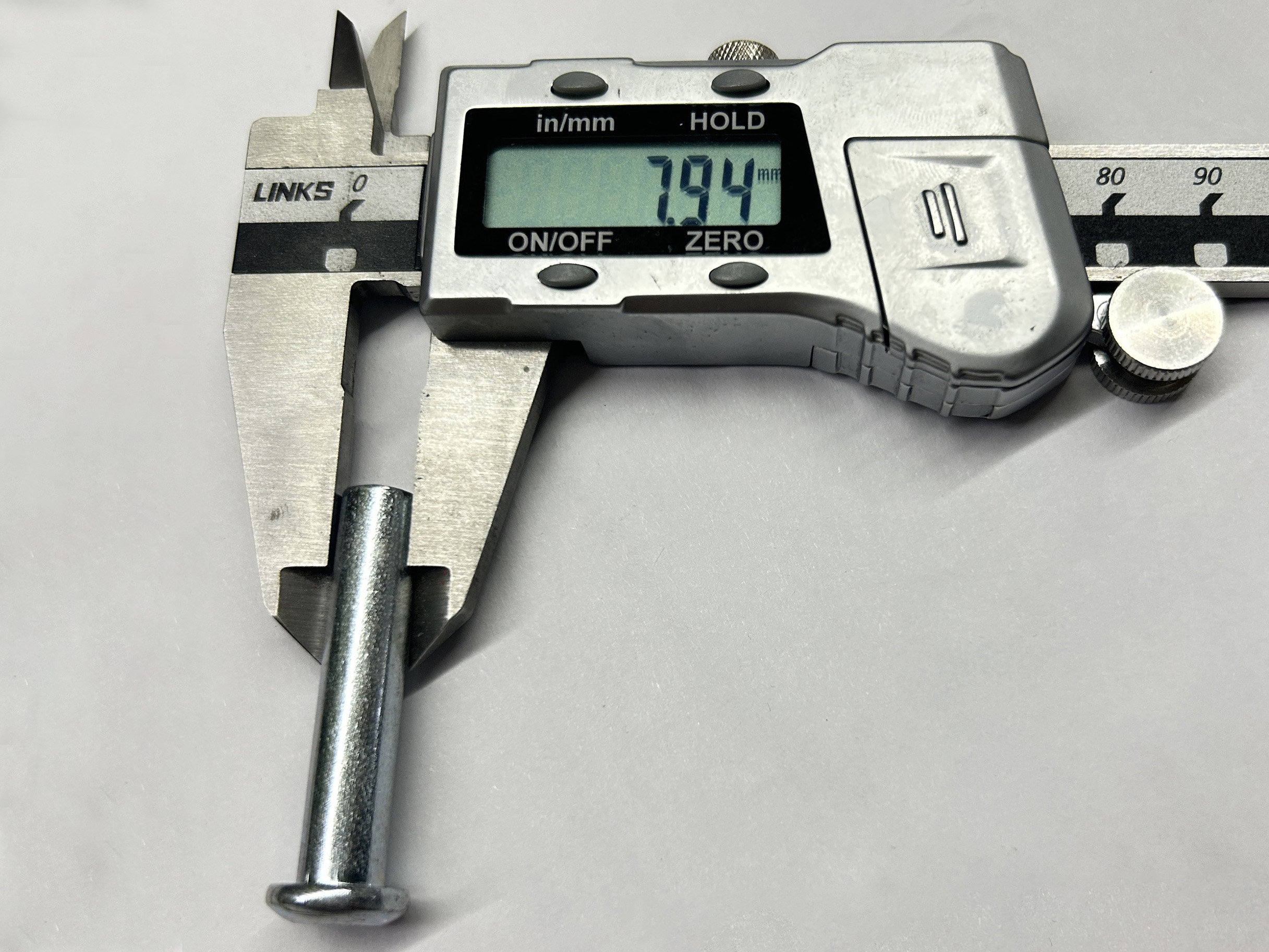 ขนาดหมุดย้ำนั่งร้าน Coupler ขนาด 