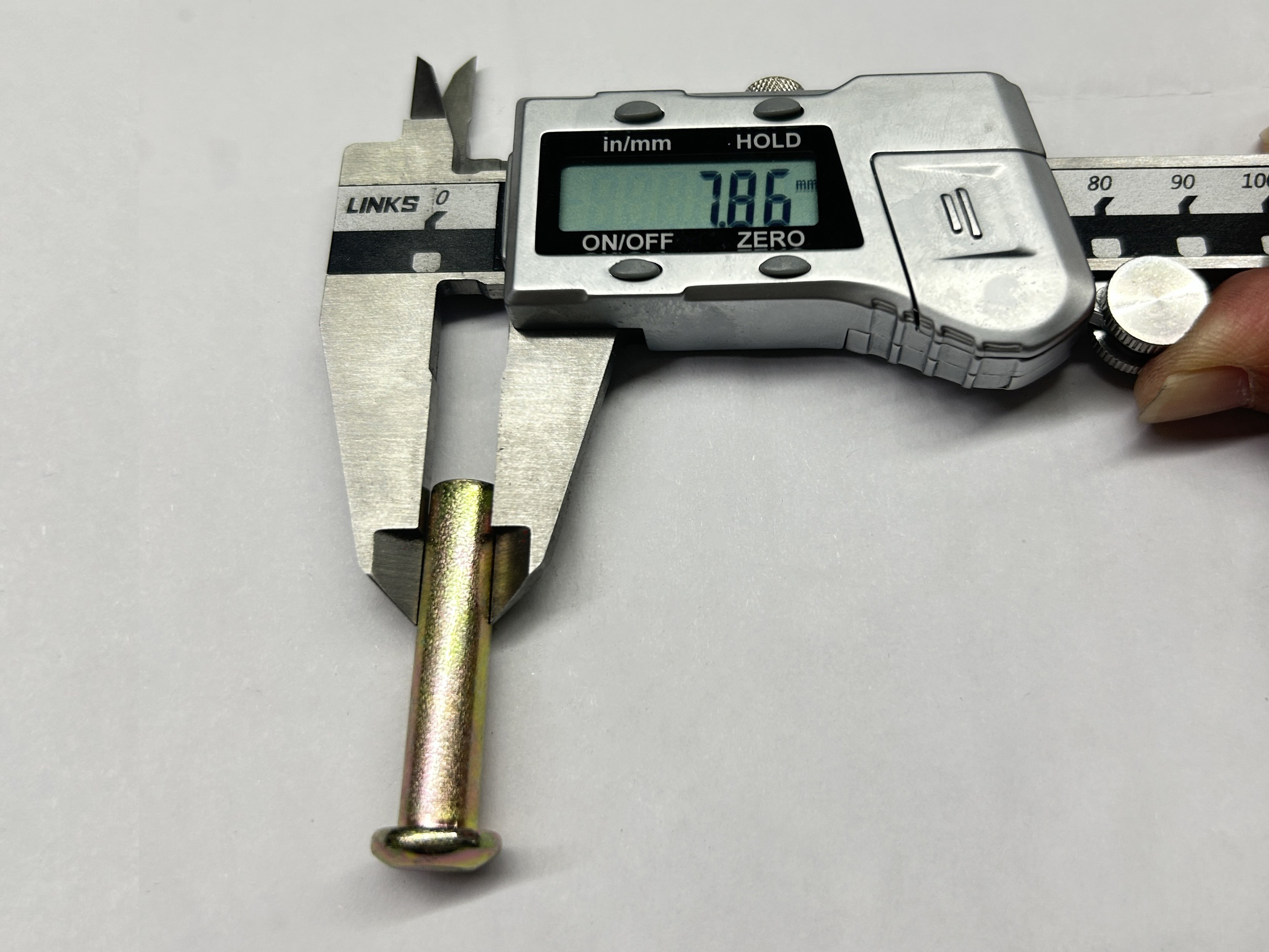 ขนาดหมุดย้ำนั่งร้าน Coupler ขนาด 