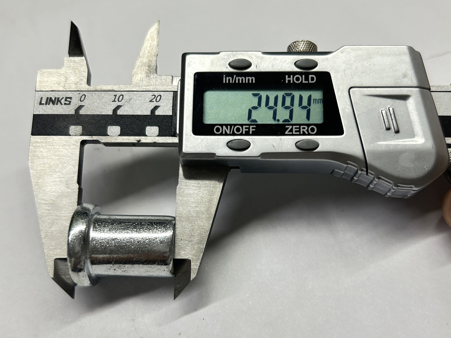 ขนาดหมุดย้ำนั่งร้าน 