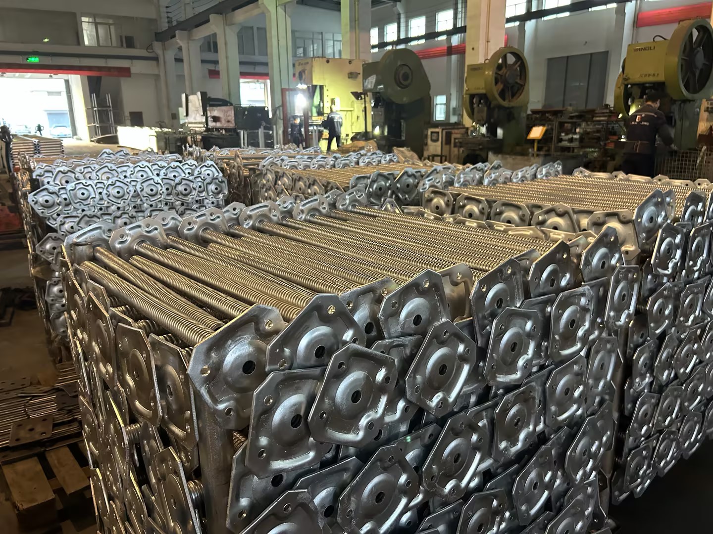 ขายแจ็คฐานนั่งร้านปรับระดับ