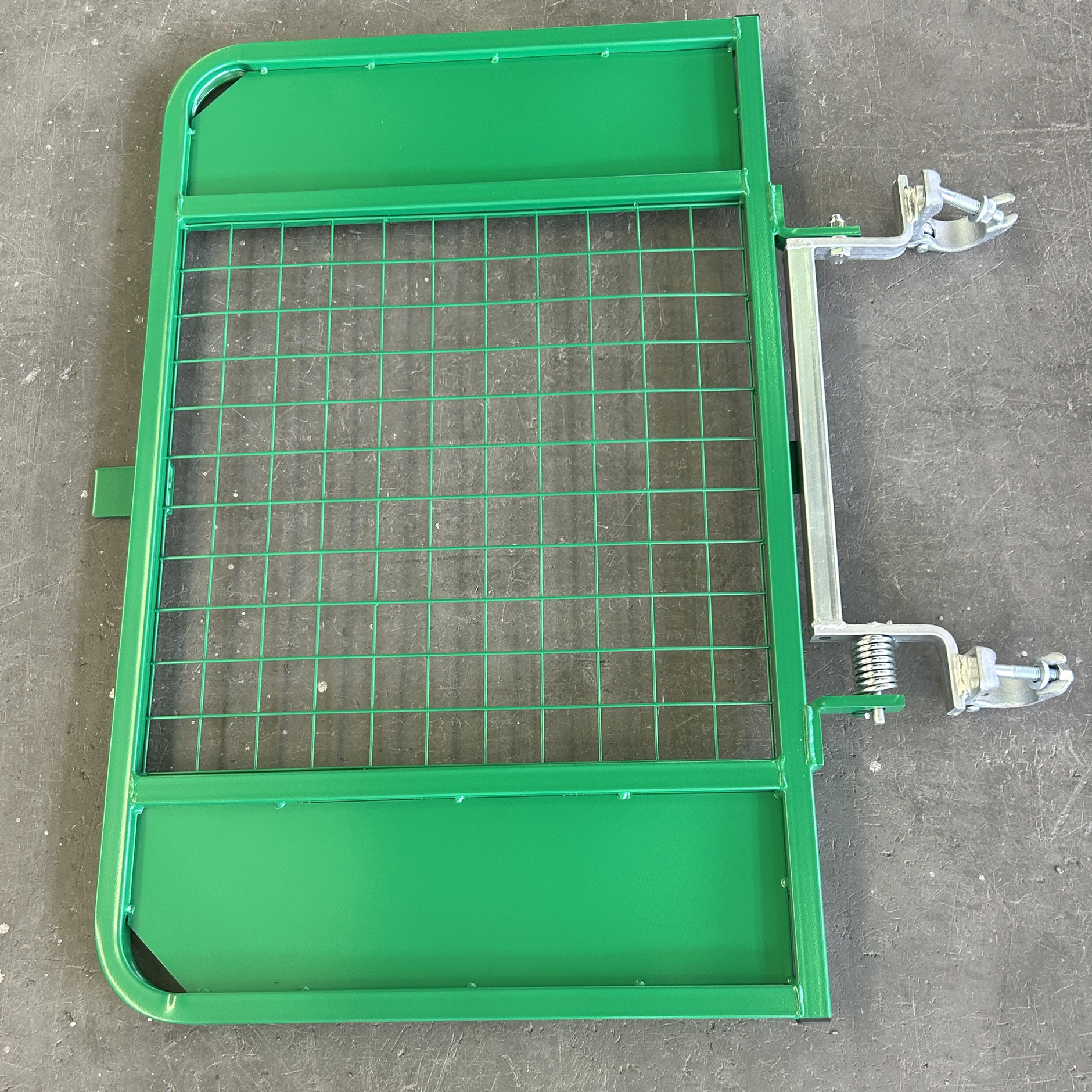 ประตูทางเข้าบันไดนั่งร้านแบบพลิกกลับได้