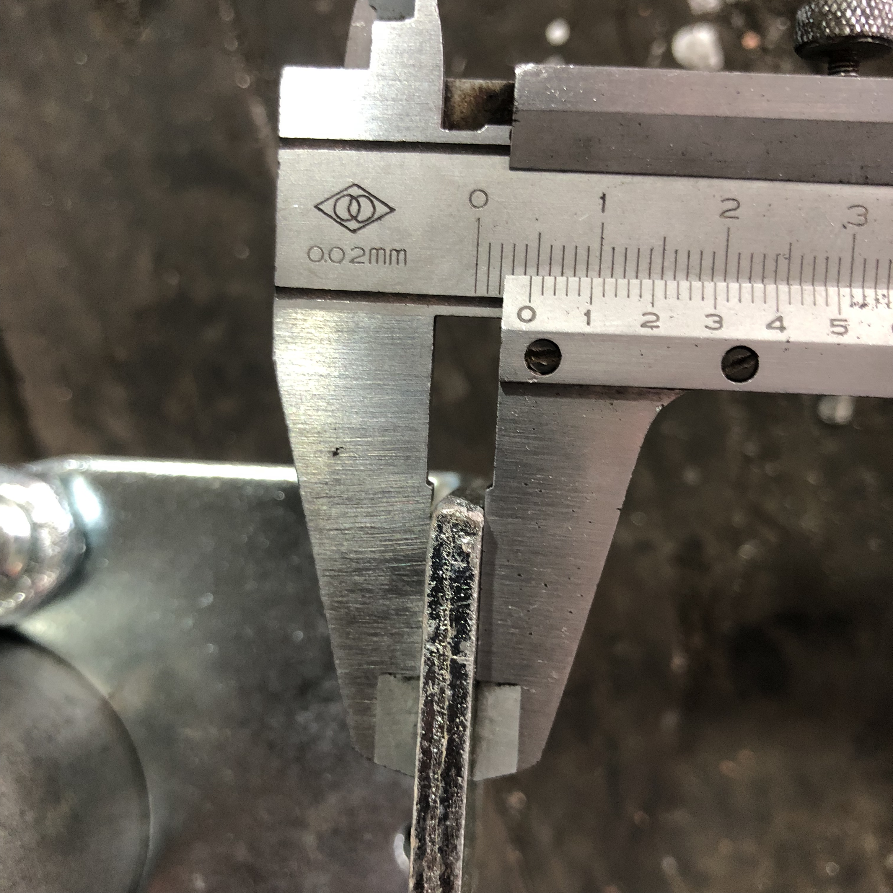 บอร์ดปลอมตัวเป็นตัวเชื่อมต่อกัน