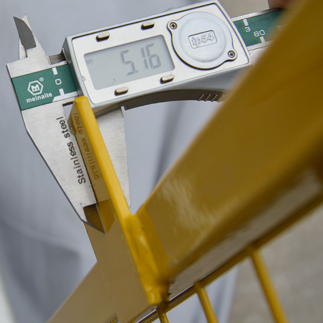 ประตูนั่งร้าน