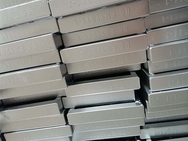 แผ่นโลหะ 10