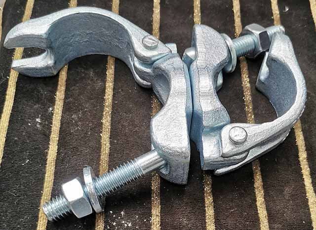 ลดการปลอมแปลงนั่งร้าน electro-galvanized coupler