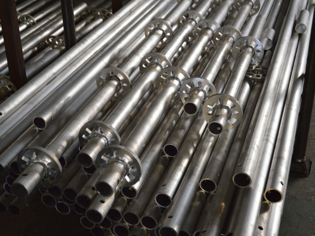 มาตรฐานการนั่งร้านอลูมิเนียม